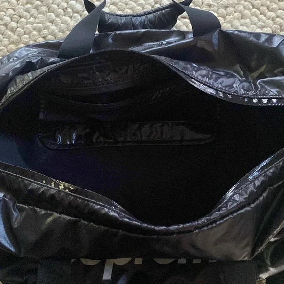 SUPREME duffel bag - Picture 3 of 5